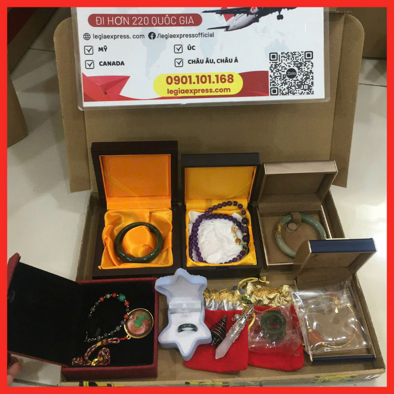 gui-trang-suc-di-my-legiaexpress-3
