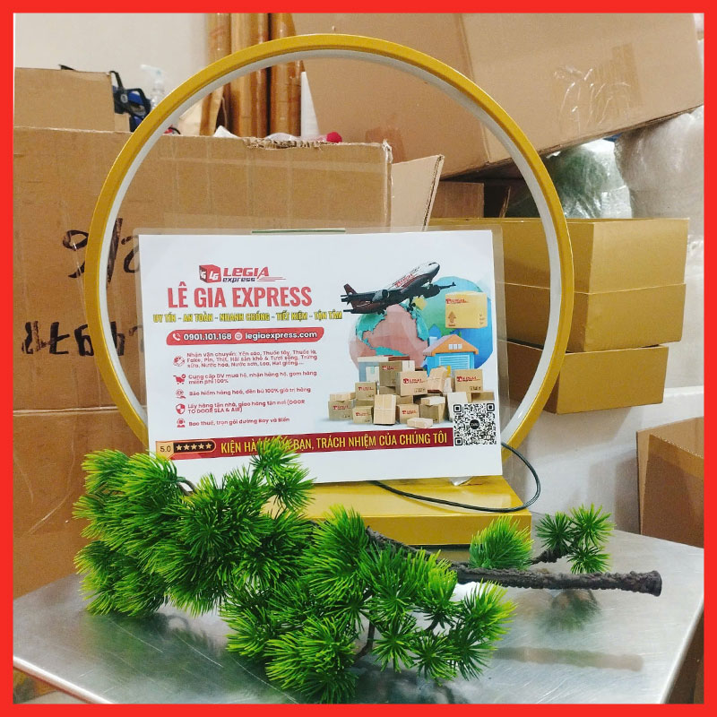 Gửi đèn bàn decor đẹp đi mỹ