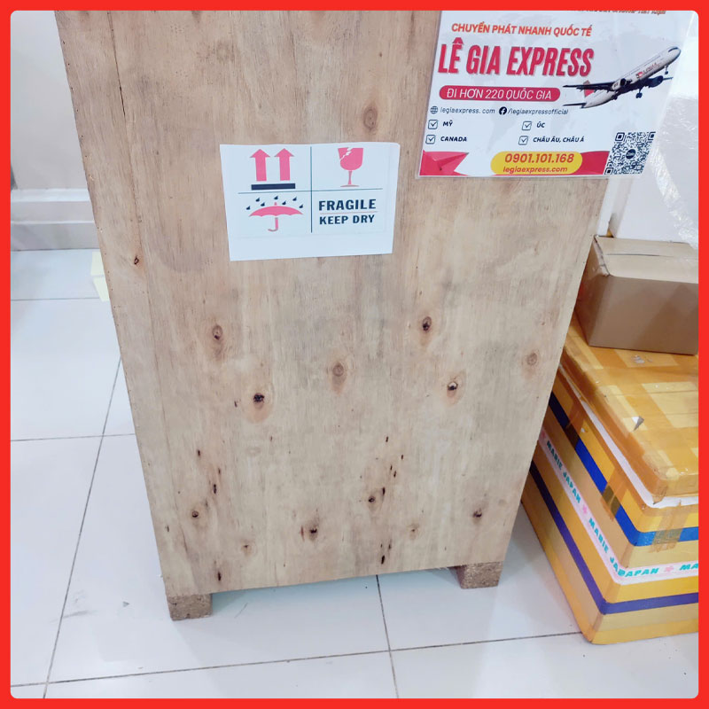van-chuyen-duong-bien-legiaexpress-2