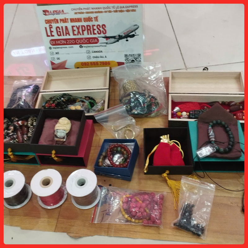 gui-do-thu-cong-my-nghe-di-nuoc-ngoai-legiaexpress-5