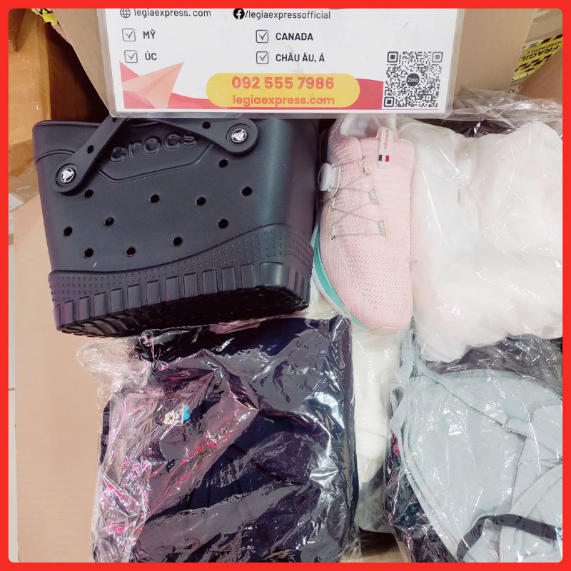 gui-hang-di-thuy-si-legiaexpress-9