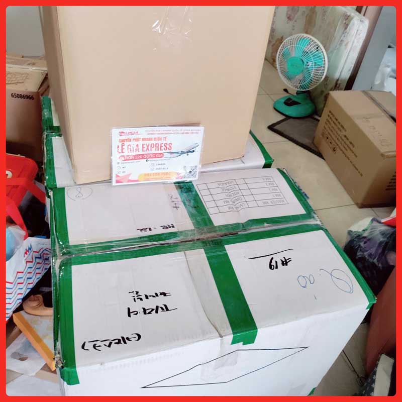 gui-hang-cong-kenh-di-my-legiaexpress-8